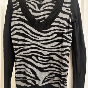 Express Zebra Pattern V-Neck Sweater